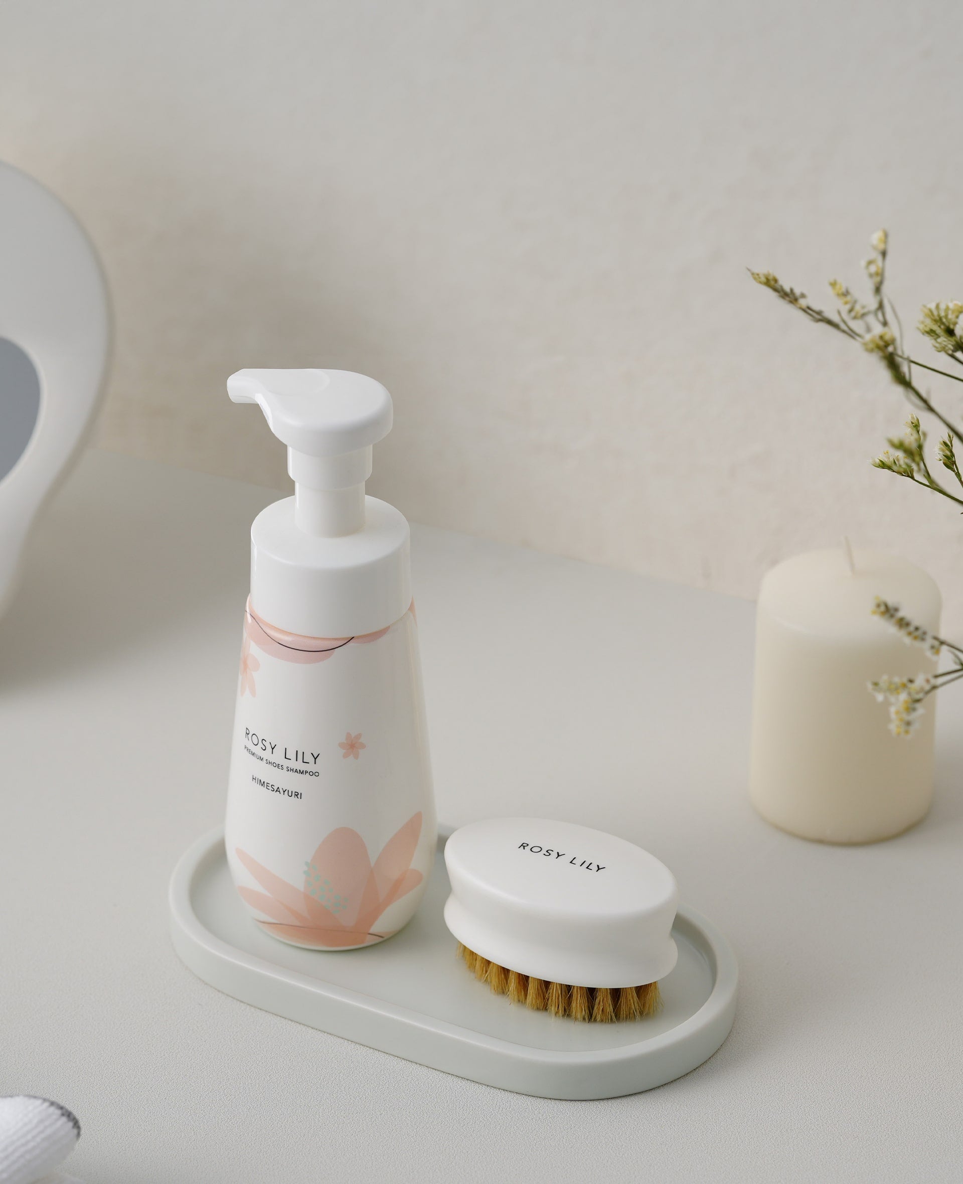 【新品未使用】ROSY LILY シューズシャンプー OCHA 3本 ROSY LILY - 5つの選べる香りのシューズシャンプー